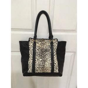 Kelsi Dagger Tote